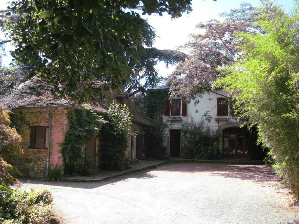 Chambres D'Hotes Closerie Du Guilhat ซาลีส์-เดอ-เบอาร์น ภายนอก รูปภาพ